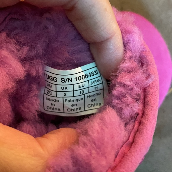 Ugg Infant Boots. Pink. Size 2/3 - Picture 5 of 5